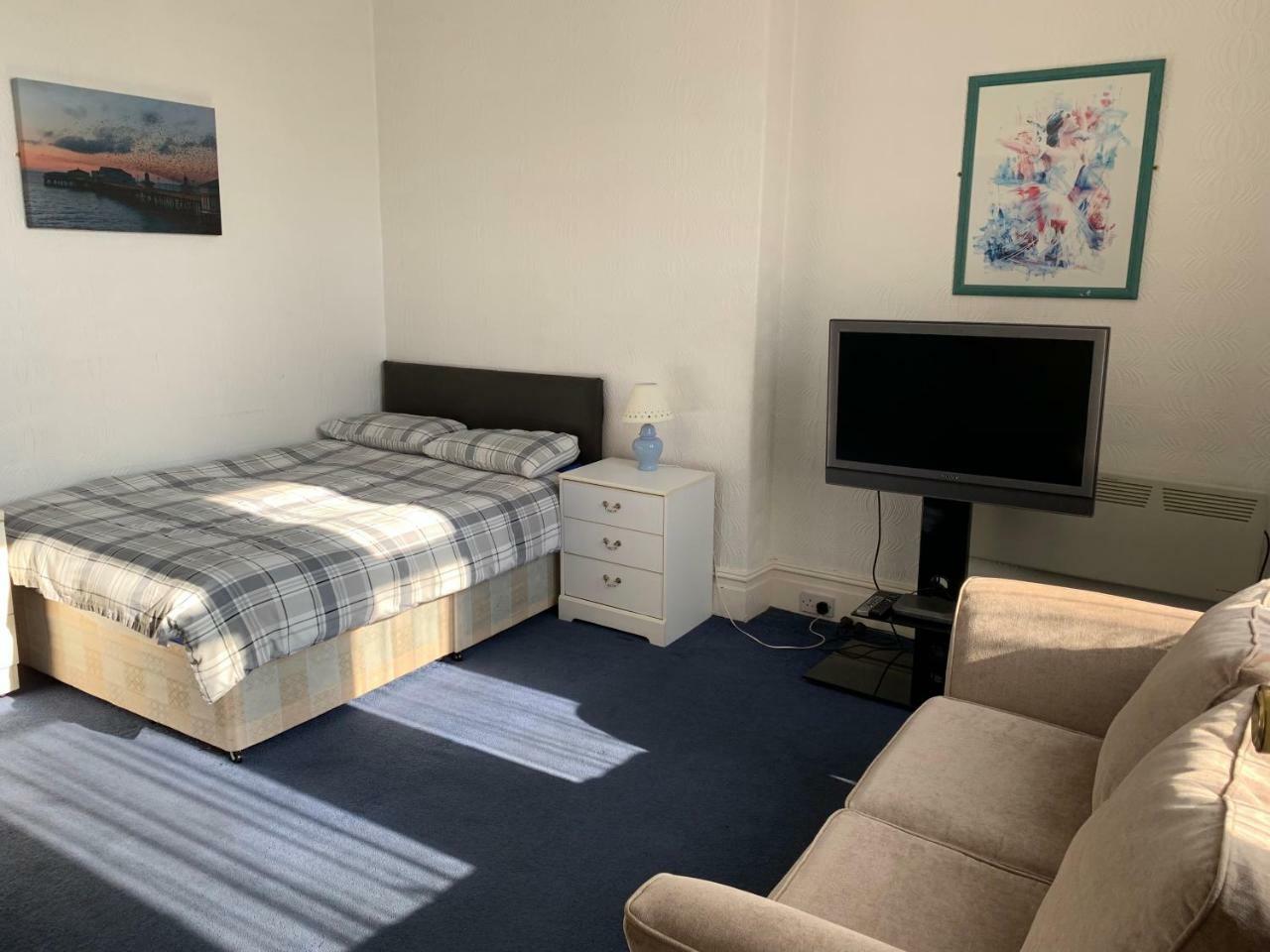 Beeton Villas Holiday Apartments Blackpool Luaran gambar