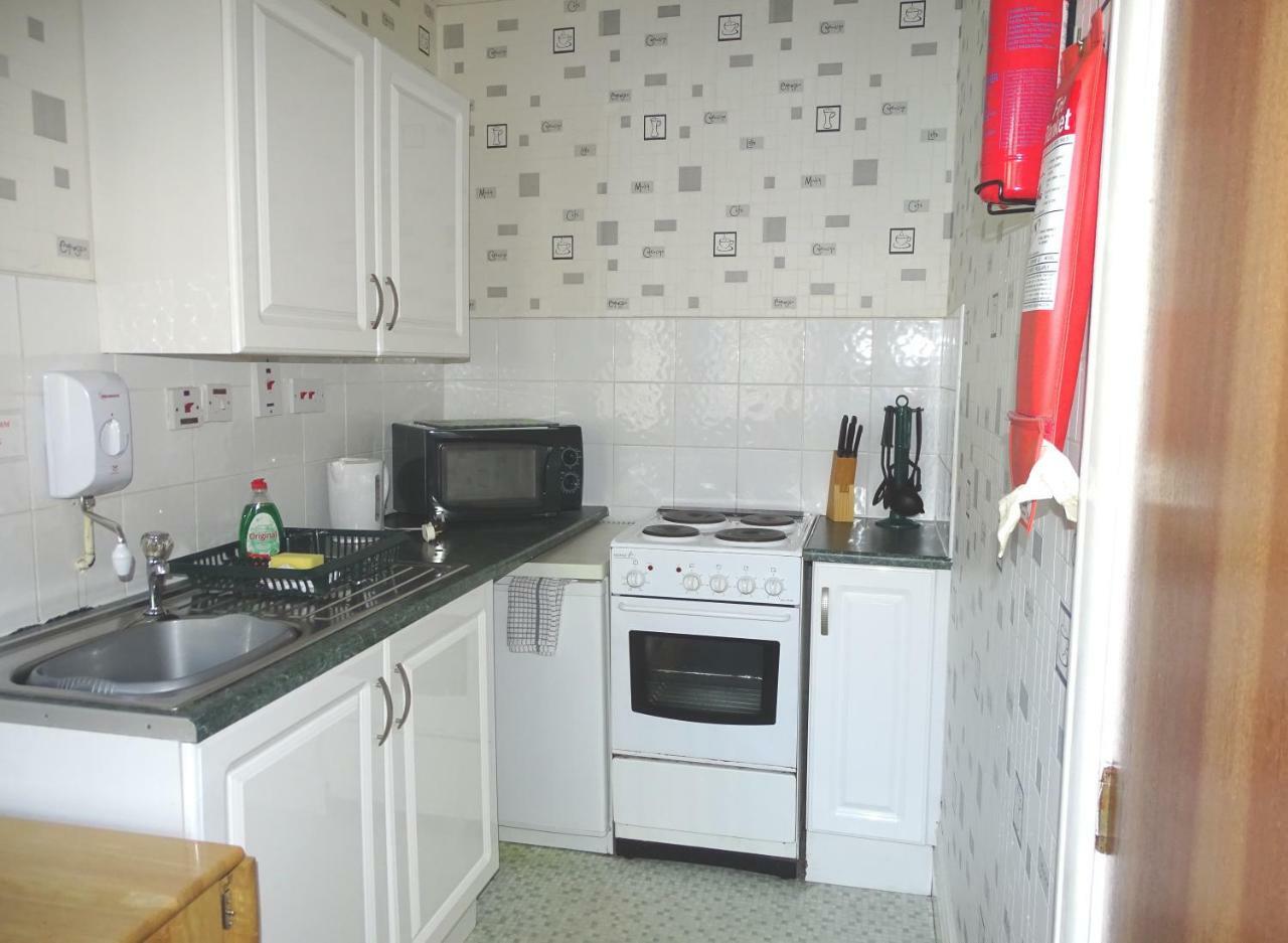 Beeton Villas Holiday Apartments Blackpool Luaran gambar