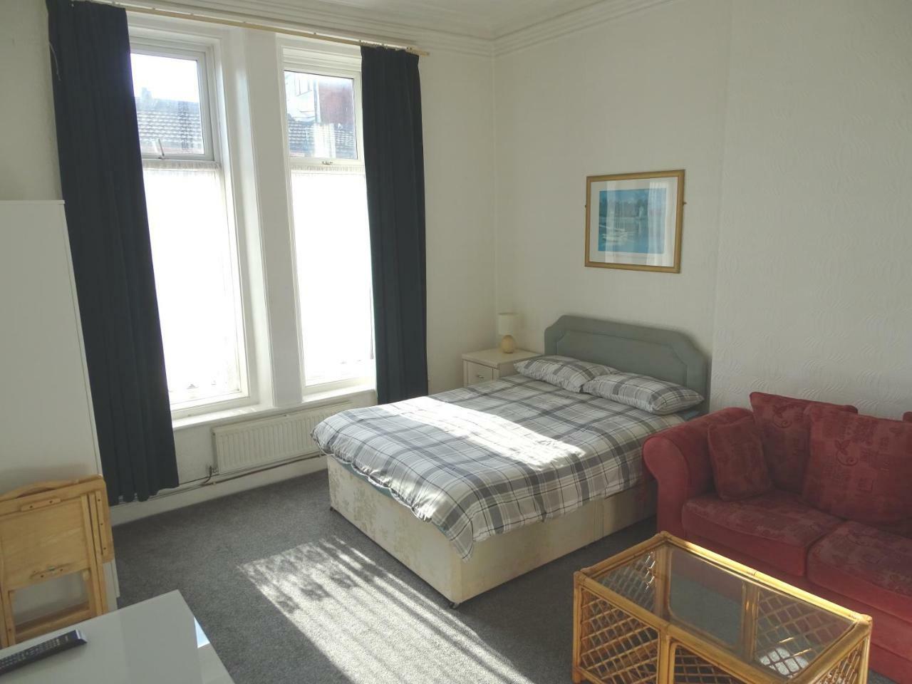 Beeton Villas Holiday Apartments Blackpool Luaran gambar
