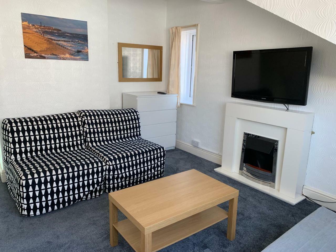 Beeton Villas Holiday Apartments Blackpool Luaran gambar