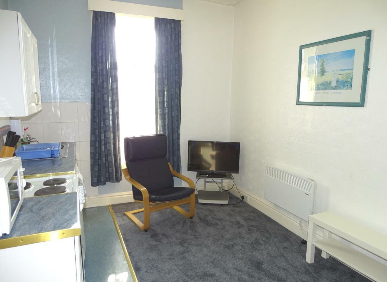 Beeton Villas Holiday Apartments Blackpool Luaran gambar