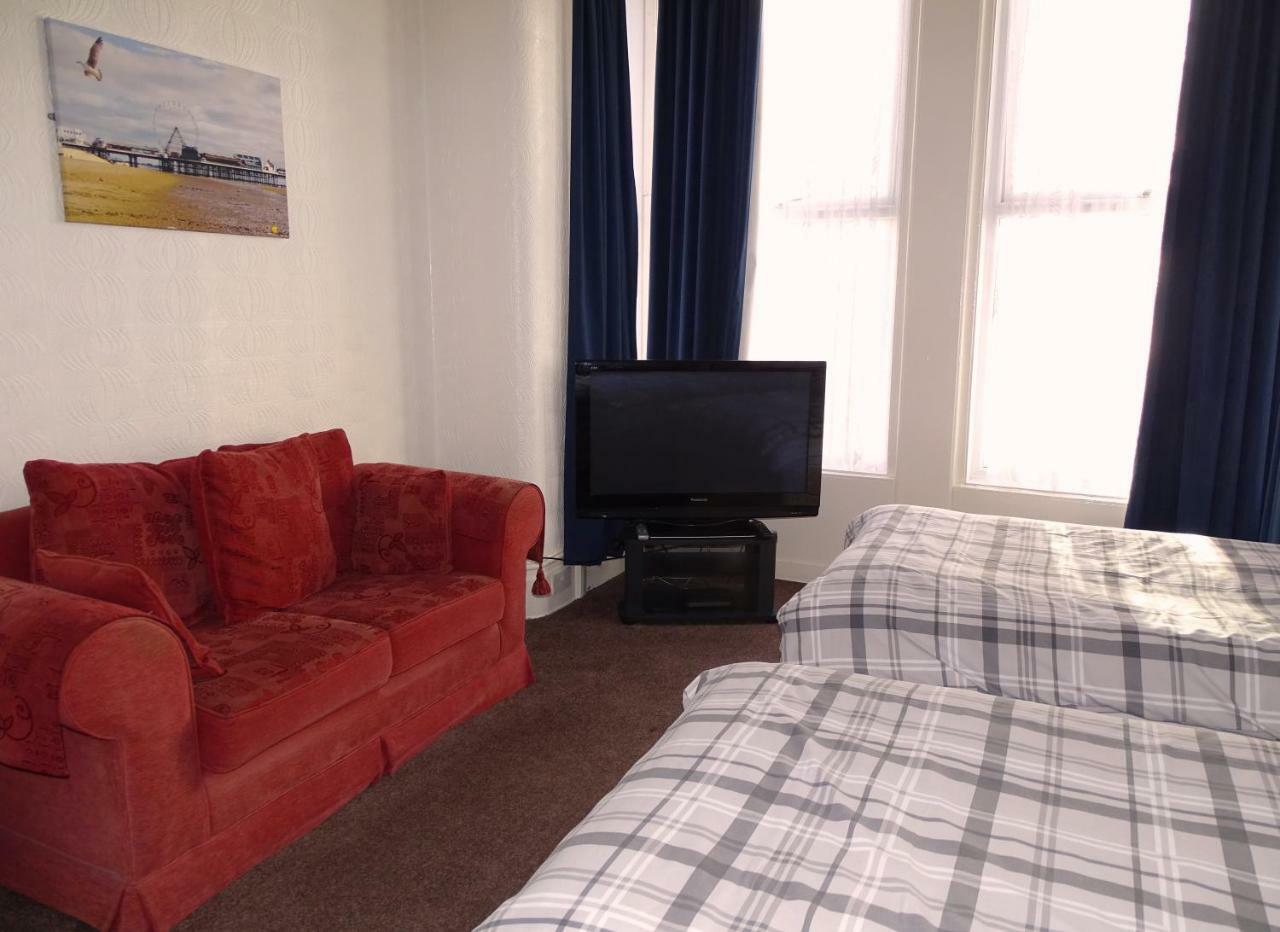 Beeton Villas Holiday Apartments Blackpool Luaran gambar