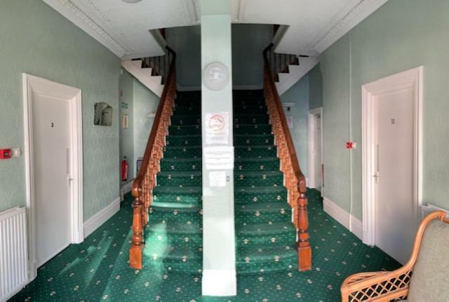 Beeton Villas Holiday Apartments Blackpool Luaran gambar